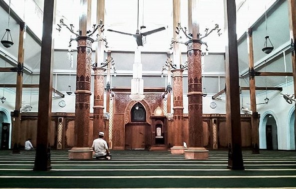 Ternyata Inilah Kisah Dibalik Keunikan Arsitektur Masjid Agung Lamongan 4 Ternyata Inilah Kisah Dibalik Keunikan Arsitektur Masjid Agung Lamongan 4