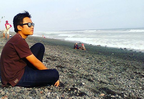 Pantai Terbaik di Lumajang? Pantai Bambang Jawaban nya 6