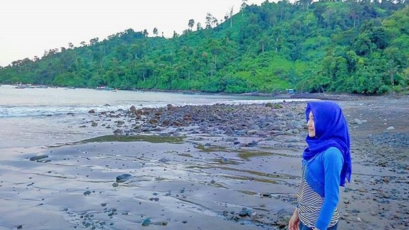 Pantai Klatak Dengan Segala Ciri Khas dan Keindahannya, Bagaimana Akses Rute Menuju Lokasi? 1