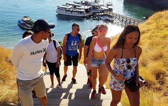 10 Tips Liburan Seru ke Labuan Bajo Ala Backpacker, Kamu Pasti Puas! 6 10 Tips Liburan Seru ke Labuan Bajo Ala Backpacker, Kamu Pasti Puas! 6