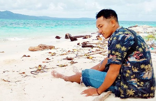 Anda Bisa Camping di Alam Bebas Sepuasnya, Pulau Pombo Ambon 3