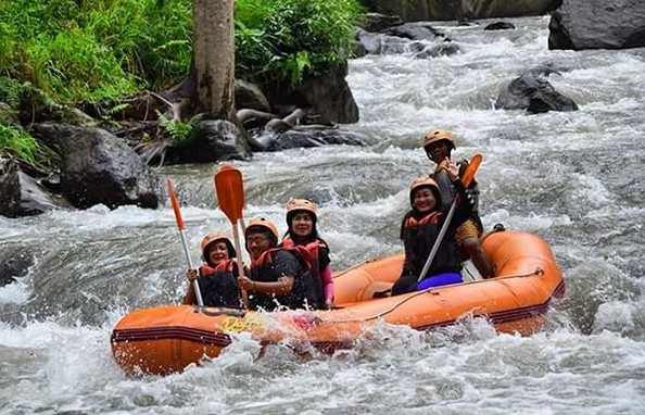 Rafting Sungai Ayung, Kegiatan Memacu Adrenalin Dengan Pemandangan Memukau di Gianyar Bali 1