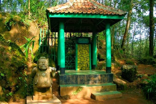 Gua Semar Wonosobo, Tempat Para Raja Jawa Beroleh Wangsit 2 Gua Semar Wonosobo, Tempat Para Raja Jawa Beroleh Wangsit 2
