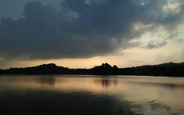 Piknik Sekaligus Ziarah di Situ Lengkong Panjalu Ciamis 1 Piknik Sekaligus Ziarah di Situ Lengkong Panjalu Ciamis 1