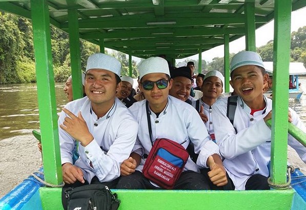 Piknik Sekaligus Ziarah di Situ Lengkong Panjalu Ciamis 8 Piknik Sekaligus Ziarah di Situ Lengkong Panjalu Ciamis 8