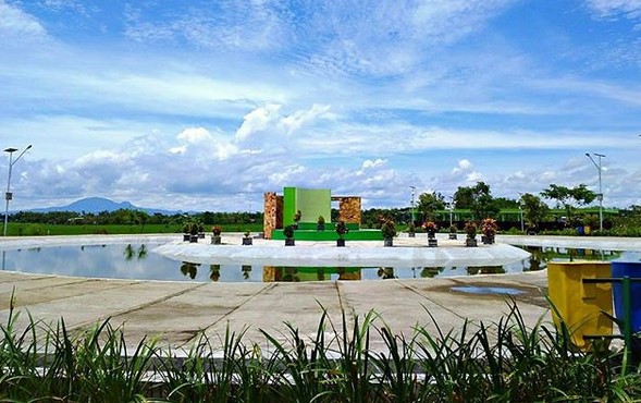 Taman Pandan Wilis, Tempat Wisata yang Diapit Dua Gunung di Nganjuk 1 Taman Pandan Wilis, Tempat Wisata yang Diapit Dua Gunung di Nganjuk 1