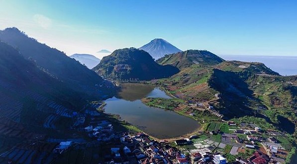 Telaga Cebong Dieng Wonosobo, Keindahan Menakjubkan Dibalik Bukit Sikunir 8 Telaga Cebong Dieng Wonosobo, Keindahan Menakjubkan Dibalik Bukit Sikunir 8
