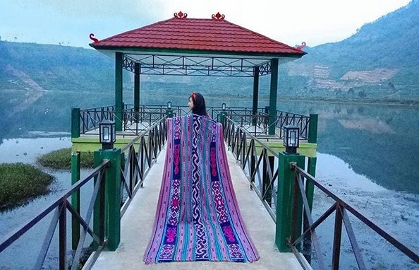 Telaga Merdada Yang Memanjakan Mata 2