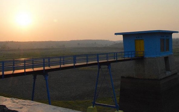 Indahnya Menikmati Sore Hari di Waduk Dawuhan Madiun 6