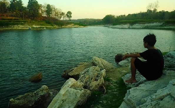 Selfie Maksimal di Waduk Pondok Ngawi 1 Selfie Maksimal di Waduk Pondok Ngawi 1