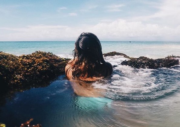 Jacuzzi Alami di Pantai Tegal Wangi, Jadi Magnet Pengguna Instagram 11 Jacuzzi Alami di Pantai Tegal Wangi, Jadi Magnet Pengguna Instagram 10