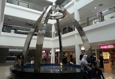 7 Daftar Pilihan Mall Terbesar di Daerah Garut Jawa Barat Ini Wajib Masuk List Belanjaanmu 1