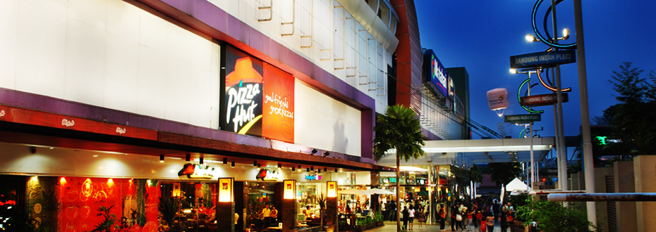 10 Referensi Mall Terbesar, Lengkap dan Mewah Daerah Bandung Yang Ada Bioskopnya Wajib Untuk Dikunjungi 1