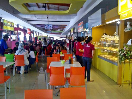 6 Referensi Mall Terbesar Daerah Jombang Jawa Timur Yang Lengkap dan Cocok Untuk Dikunjungi 4