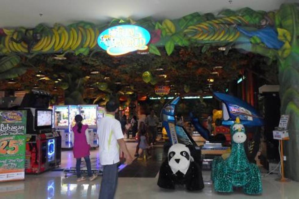 10 Daftar Pilihan Mall di Daerah Banyuwangi Jawa Timur Yang Paling Lengkap dan Modern 6 10 Daftar Pilihan Mall di Daerah Banyuwangi Jawa Timur Yang Paling Lengkap dan Modern 6