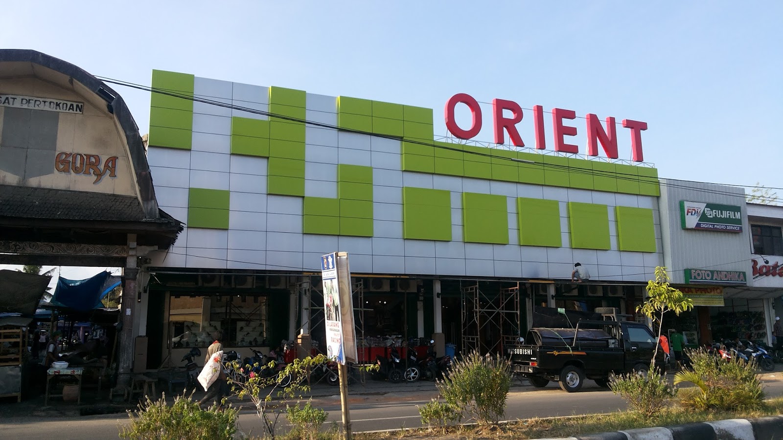 10 Daftar Pilihan Mall Besar di Daerah Lombok Yang Bagus dan Terkenal Ini Lagi Hits 8