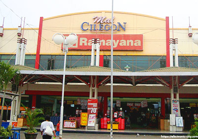 10 Daftar Pilihan Mall dan Supermarket di Kota Cilegon Ini Wajib Masuk List Belanja Bulananmu 1