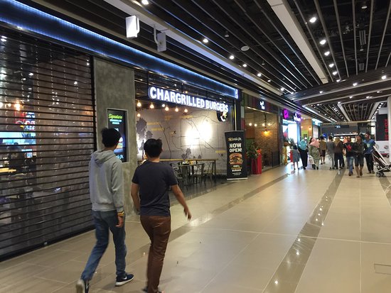 10 Rekomendasi Mall di Kuala Lumpur Yang Terbesar, Murah dan Bagus Ini Cocok Untuk Berbelanja 10