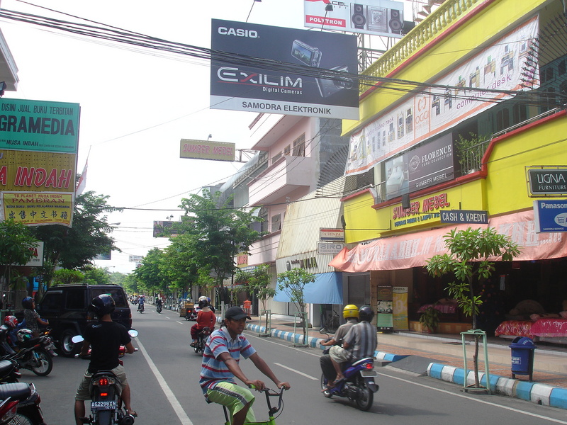 7 Daftar Pilihan Mall Yang Bagus di Daerah Tulungagung Ini Wajib Masuk List Perbelanjaanmu 6