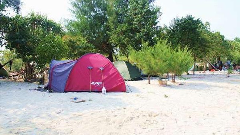 Menikmati Keindahan Pulau Sepa Ala Backpacker, Tips Berikut Wajib Dicoba! 7 Menikmati Keindahan Pulau Sepa Ala Backpacker, Tips Berikut Wajib Dicoba! 7