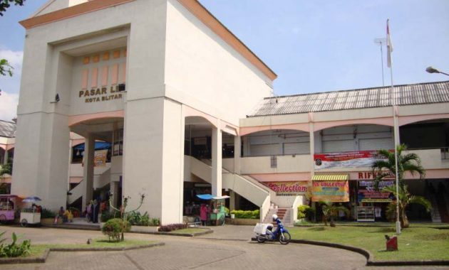 7 Daftar Pilihan Pusat Perbelanjaan di Daerah Blitar Jawa Timur Ini Wajib Kalian Kunjungi 3