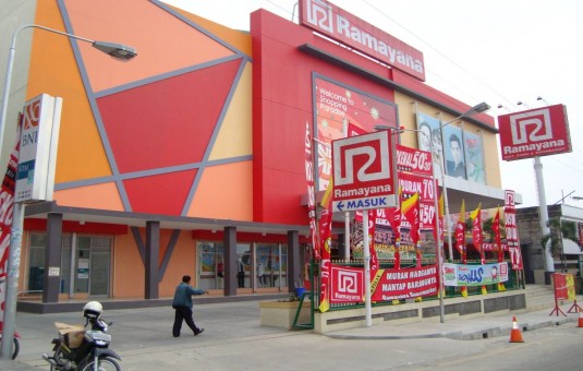 7 Daftar Pilihan Mall Terbesar di Daerah Gresik Yang Murah, Lengkap dan Mewah 3