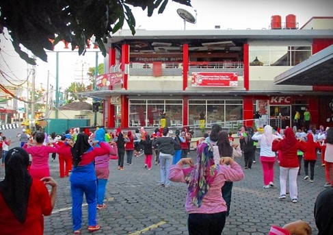 10 Daftar Pilihan Mall Terbesar di Daerah Sukabumi Terkenal Lengkap dan Bagus Wajib Kalian Kunjungi 10