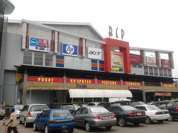 10 Daftar Pilihan Mall di Daerah Bekasi Yang Terkenal Lengkap dan Murah Untuk Berbelanja 3 10 Daftar Pilihan Mall di Daerah Bekasi Yang Terkenal Lengkap dan Murah Untuk Berbelanja 3