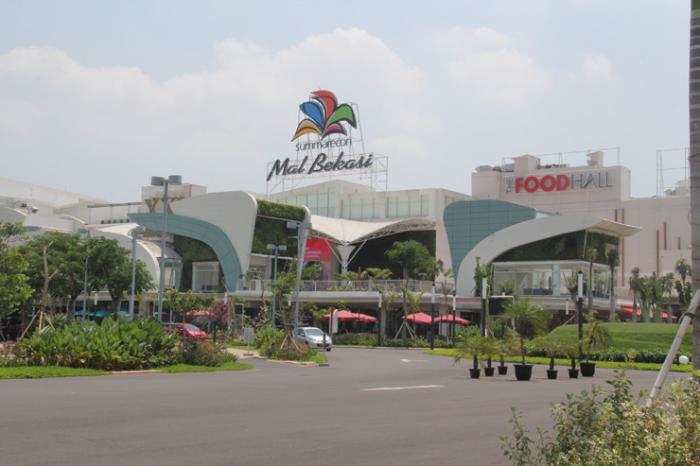 10 Daftar Pilihan Mall di Daerah Bekasi Yang Terkenal Lengkap dan Murah Untuk Berbelanja 6 10 Daftar Pilihan Mall di Daerah Bekasi Yang Terkenal Lengkap dan Murah Untuk Berbelanja 6