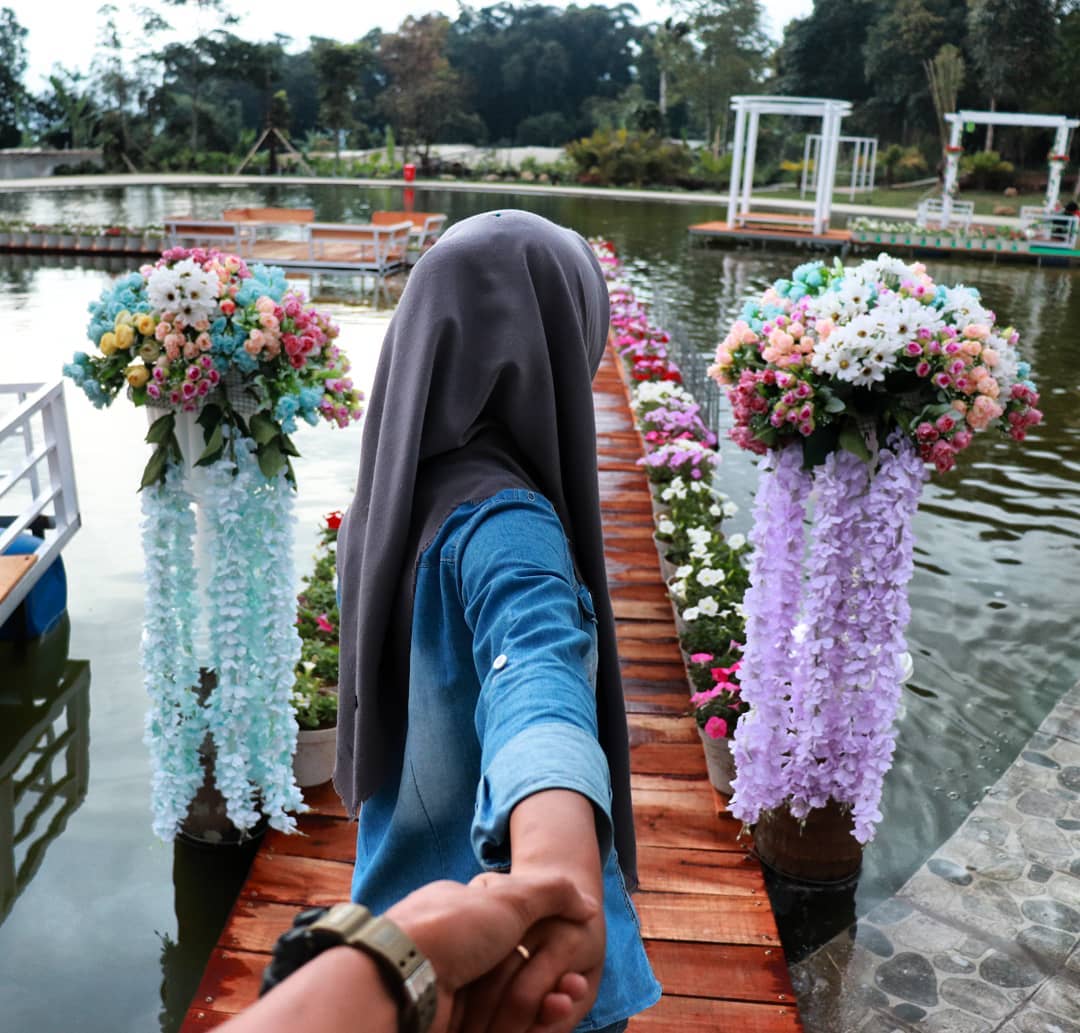 Yang Baru! Celosia Happy & Fun, Depannya Taman Bunga Celosia Bandungan Semarang 6