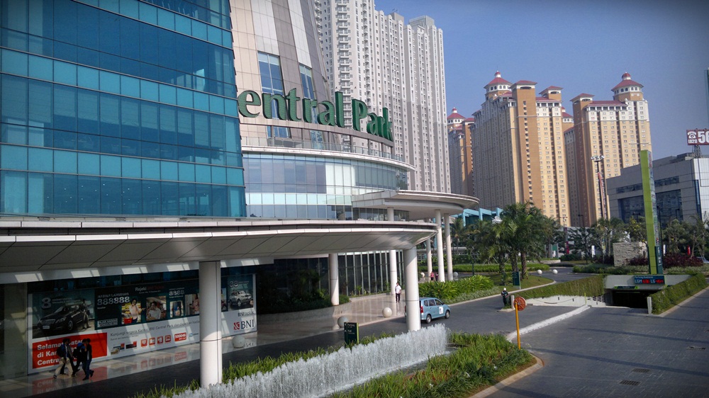 10 Rekomendasi Mall Terbesar, Lengkap, Mewah di Daerah Jakarta Barat Ada Salju dan Bioskop 1 10 Rekomendasi Mall Terbesar, Lengkap, Mewah di Daerah Jakarta Barat Ada Salju dan Bioskop 1