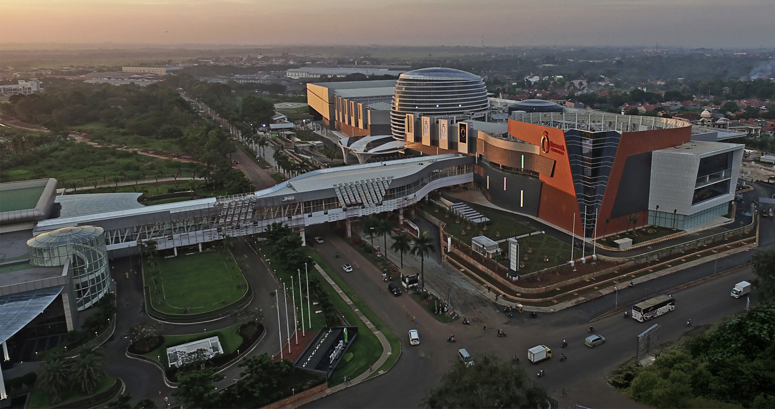 10 Referensi Mall di Daerah Karawang Yang Terkenal, Lengkap dan Mewah Buka 24 Jam 1