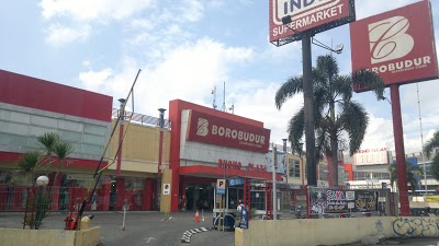 10 Referensi Mall dan Pusat Belanja di Daerah Kediri Yang Terkenal, Bagus Wajib Kalian Kunjungi 4