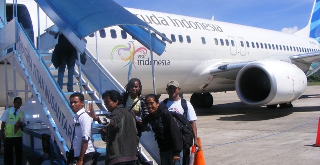 Menjelajah Pulau Komodo Ala Backpacker, Berani? Simak Tips Berikut Ini! 4 Menjelajah Pulau Komodo Ala Backpacker, Berani? Simak Tips Berikut Ini! 4