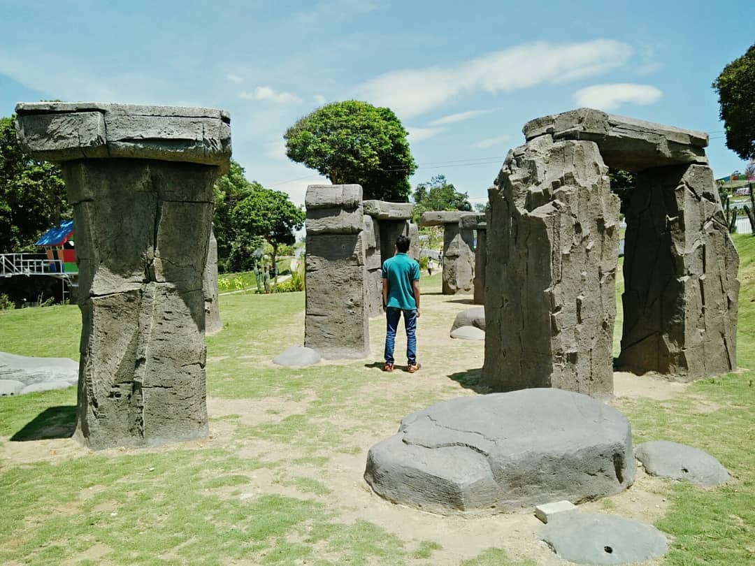 Yang Baru! Celosia Happy & Fun, Depannya Taman Bunga Celosia Bandungan Semarang 4