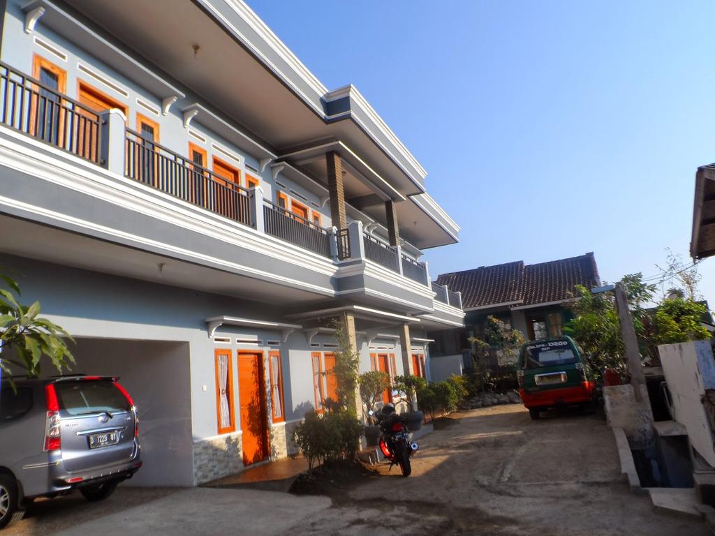 Ini Dia Daftar Villa di Ciater Dengan Pemandangan Indah dan Harga Terjangkau Mulai Rp.345.000 6 Ini Dia Daftar Villa di Ciater Dengan Pemandangan Indah dan Harga Terjangkau Mulai Rp.345.000 6