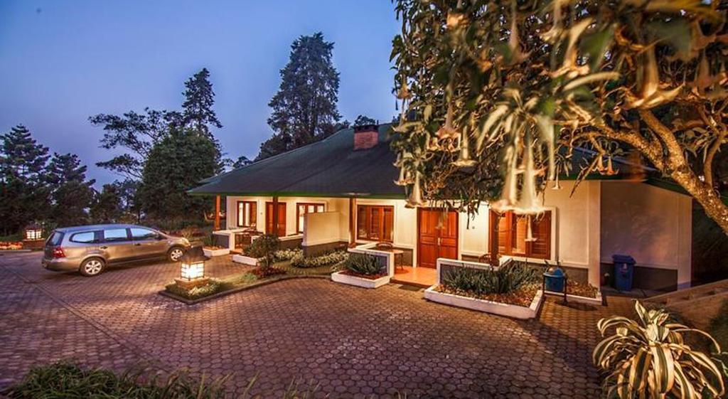 15 Daftar Rekomendasi Villa Yang Bagus di Cisarua Dengan Harga Terjangkau Mulai Rp.242.500 10