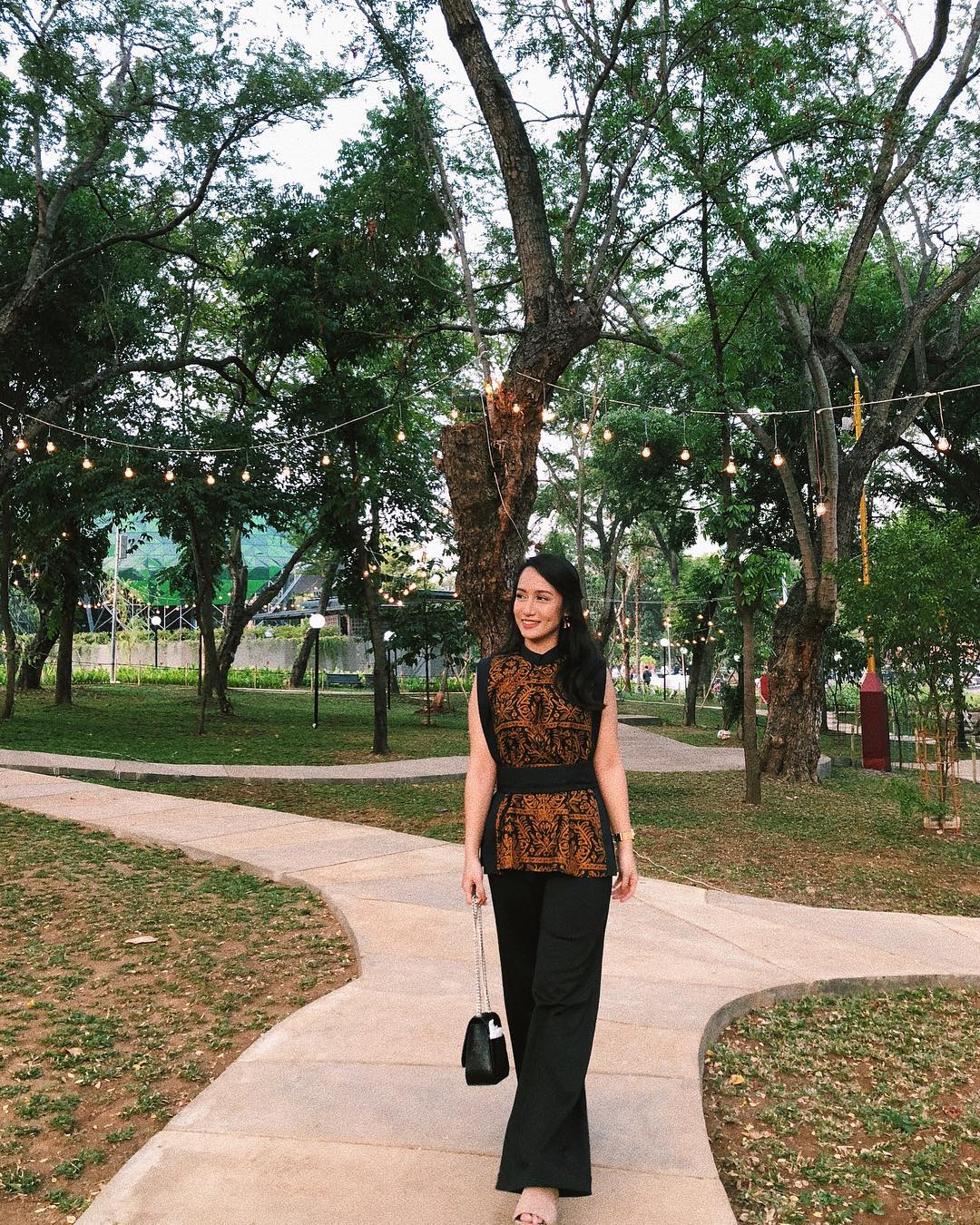 10 Foto Indahnya Taman Indonesia Kaya Semarang 8