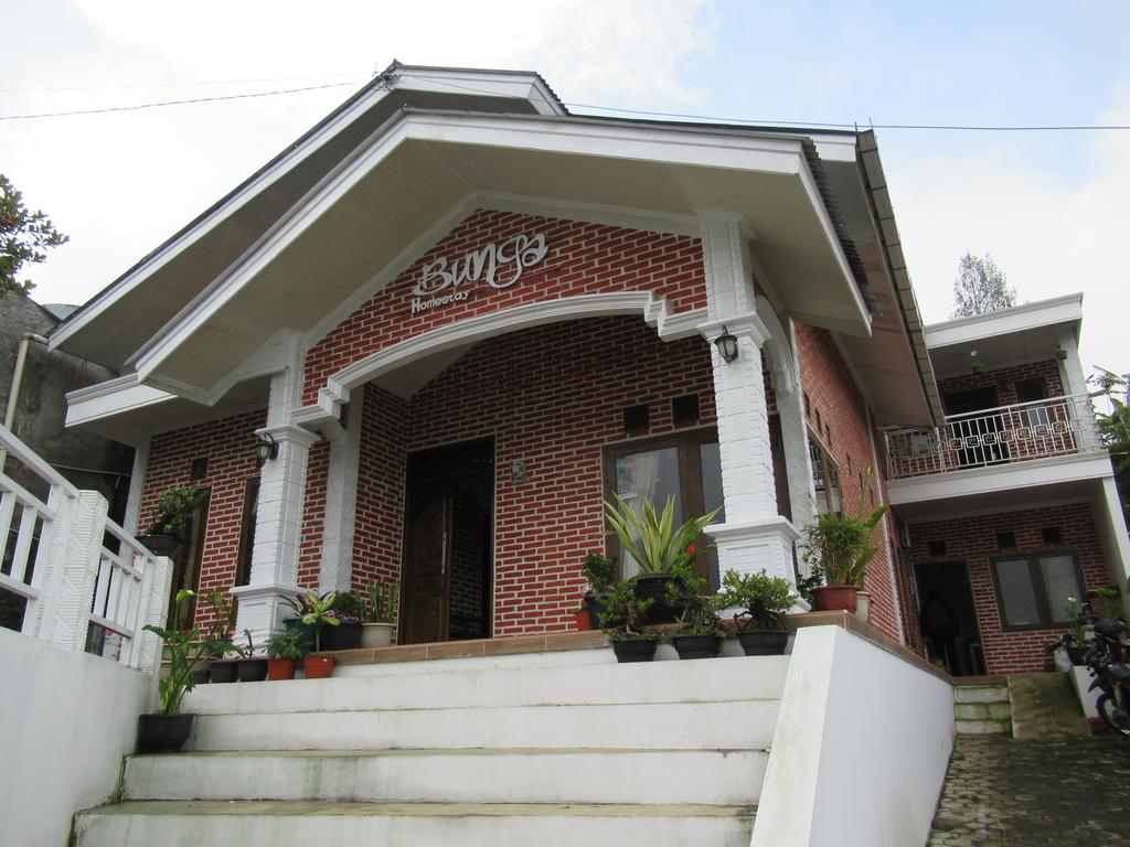 Daftar Rekomendasi Villa Nyaman di Sekitar Dieng Yang Harganya Murah Mulai Rp.250.000 8