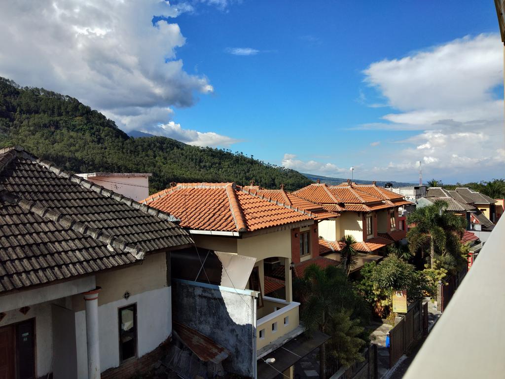 Daftar Rekomendasi Villa di Songgoriti Yang Fasilitasnya Lengkap Mulai Dari Harga Rp.125.000 1 Daftar Rekomendasi Villa di Songgoriti Yang Fasilitasnya Lengkap Mulai Dari Harga Rp.125.000 1