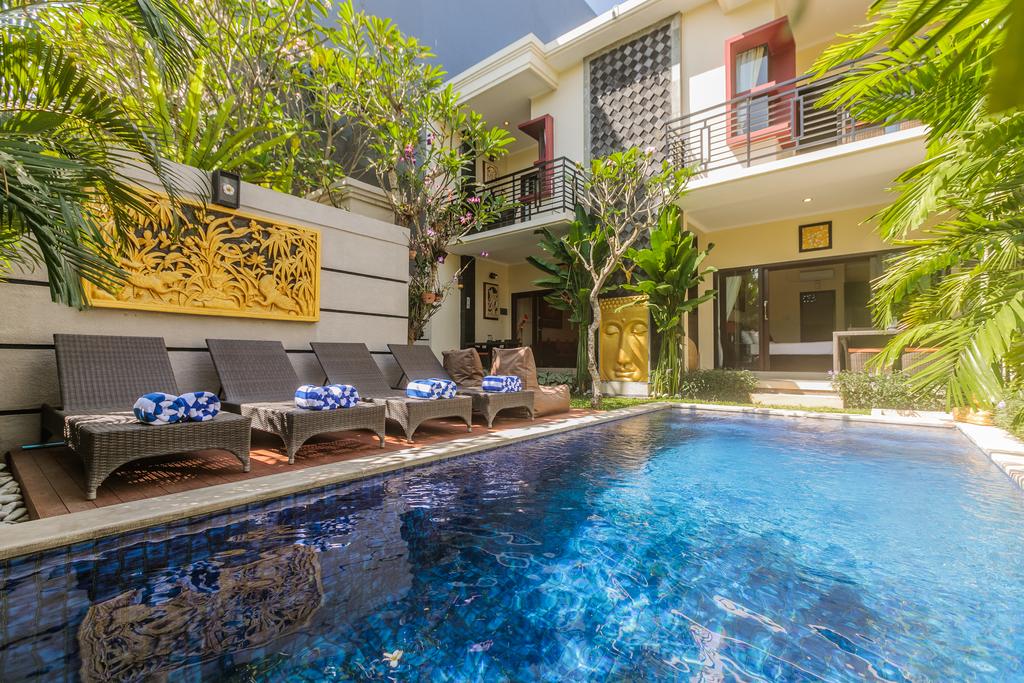Daftar Rekomendasi Terbaik Villa di Kuta Bali Yang Nyaman dan Strategis Harga Mulai Rp.700.000 3 Daftar Rekomendasi Terbaik Villa di Kuta Bali Yang Nyaman dan Strategis Harga Mulai Rp.700.000 3