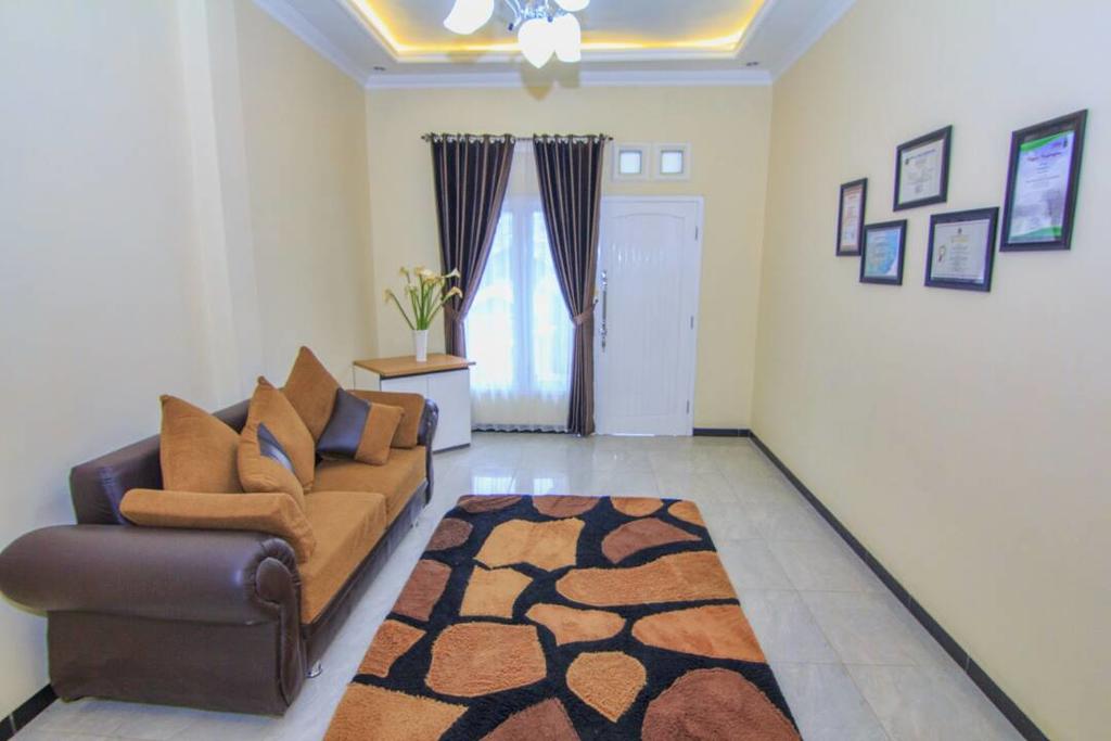 Daftar Rekomendasi Villa Nyaman di Sekitar Dieng Yang Harganya Murah Mulai Rp.250.000 4