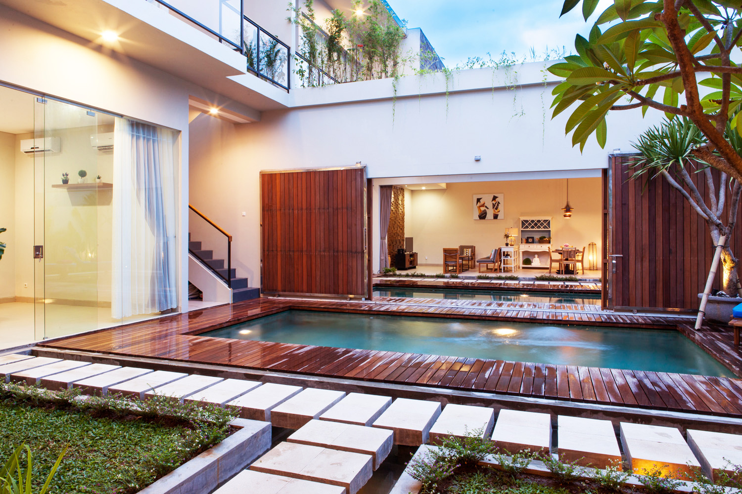 Daftar Rekomendasi Terbaik Villa di Kuta Bali Yang Nyaman dan Strategis Harga Mulai Rp.700.000 9 Daftar Rekomendasi Terbaik Villa di Kuta Bali Yang Nyaman dan Strategis Harga Mulai Rp.700.000 9