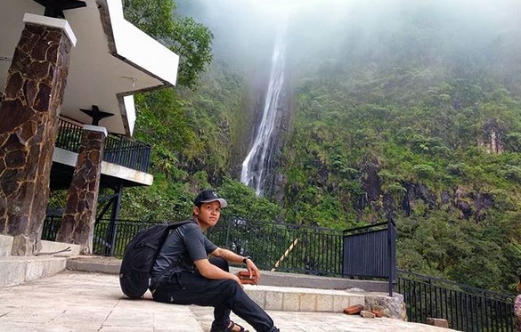 Sensasi Berwisata di Air Terjun Sedudo dengan Beragam Misteri di Dalamnya 8