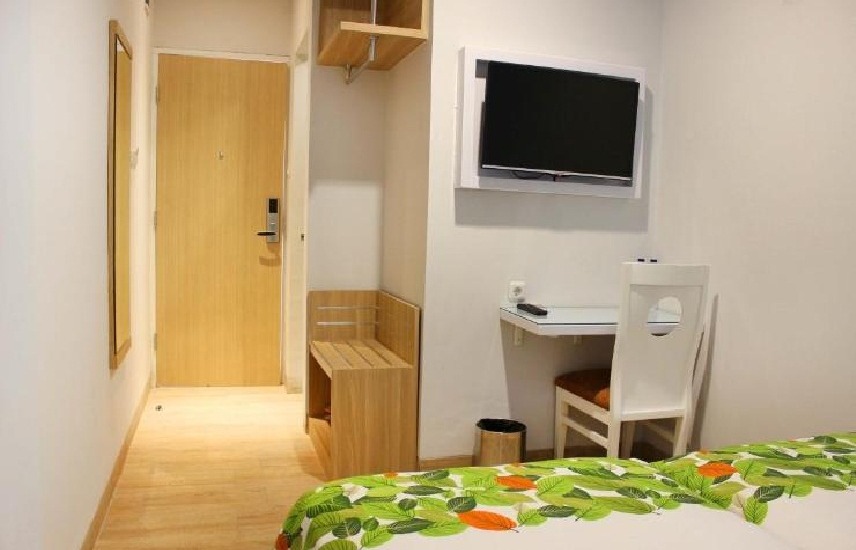 15 Hotel Terbaik Untuk Sempurnakan Liburan di Kota Ambon, Harga Mulai Rp.283.000 7 15 Hotel Terbaik Untuk Sempurnakan Liburan di Kota Ambon, Harga Mulai Rp.283.000 7