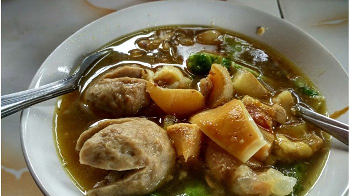 7 Rekomendasi Bakso Enak di Banyuwangi 10