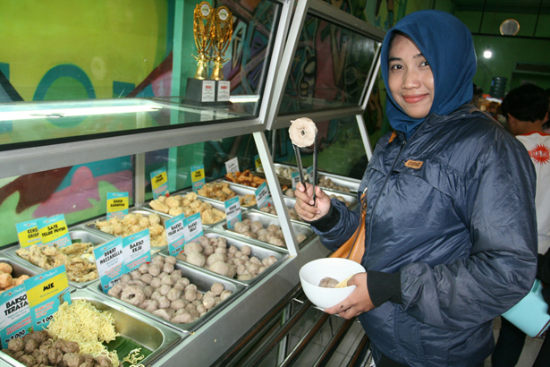 Beberapa Rekomendasi Pilihan Bakso Enak di Kota Batu Jawa Timur Yang Pedas dan Harganya Murah 1 Beberapa Rekomendasi Pilihan Bakso Enak di Kota Batu Jawa Timur Yang Pedas dan Harganya Murah 1
