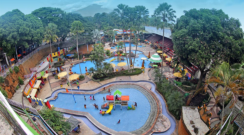 10 Referensi Kolam Renang di Kota Batu Yang Bagus dan Akan Semakin Menyegarkan Liburanmu 4