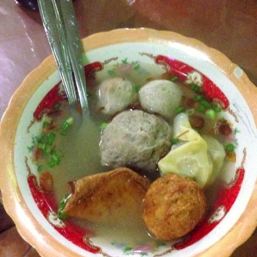 Beberapa Rekomendasi Pilihan Bakso Enak di Kota Batu Jawa Timur Yang Pedas dan Harganya Murah 9 Beberapa Rekomendasi Pilihan Bakso Enak di Kota Batu Jawa Timur Yang Pedas dan Harganya Murah 9