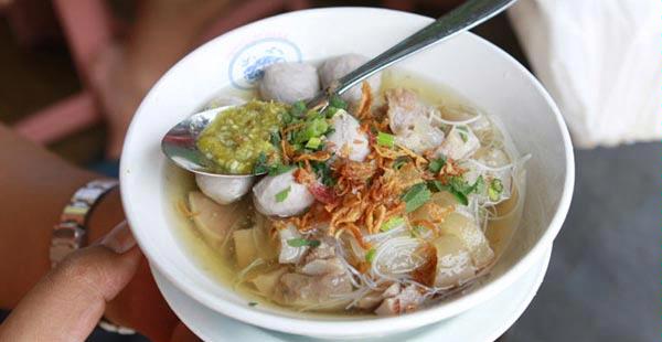 Beberapa Rekomendasi Tempat Makan Bakso Enak di Wilayah Bogor Yang Siap Memanjakan Lidah Anda 8